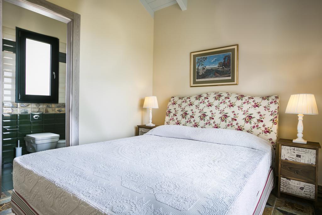 Pleiades Luxury Villa Svoronata Exterior photo