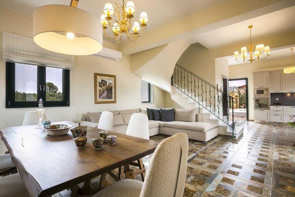 Pleiades Luxury Villa Svoronata Exterior photo