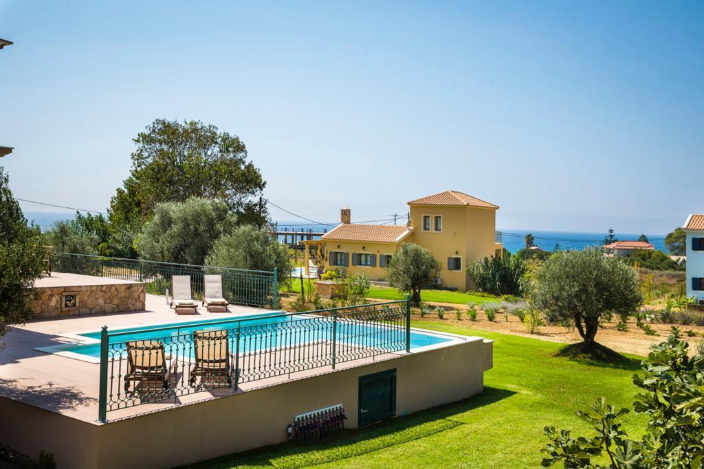 Pleiades Luxury Villa Svoronata Exterior photo